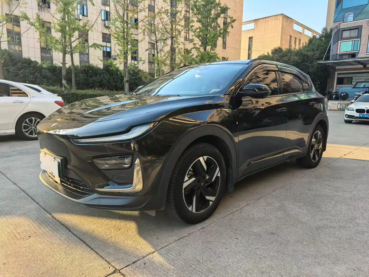 Nezha Auto Nezha X 2024 400 Premium Edition