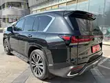 Photo 5 - Lexus LX
