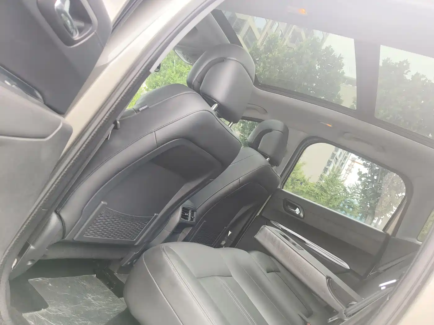 Peugeot 3008 2013 1.6THP Roland Garros Edition фото 4