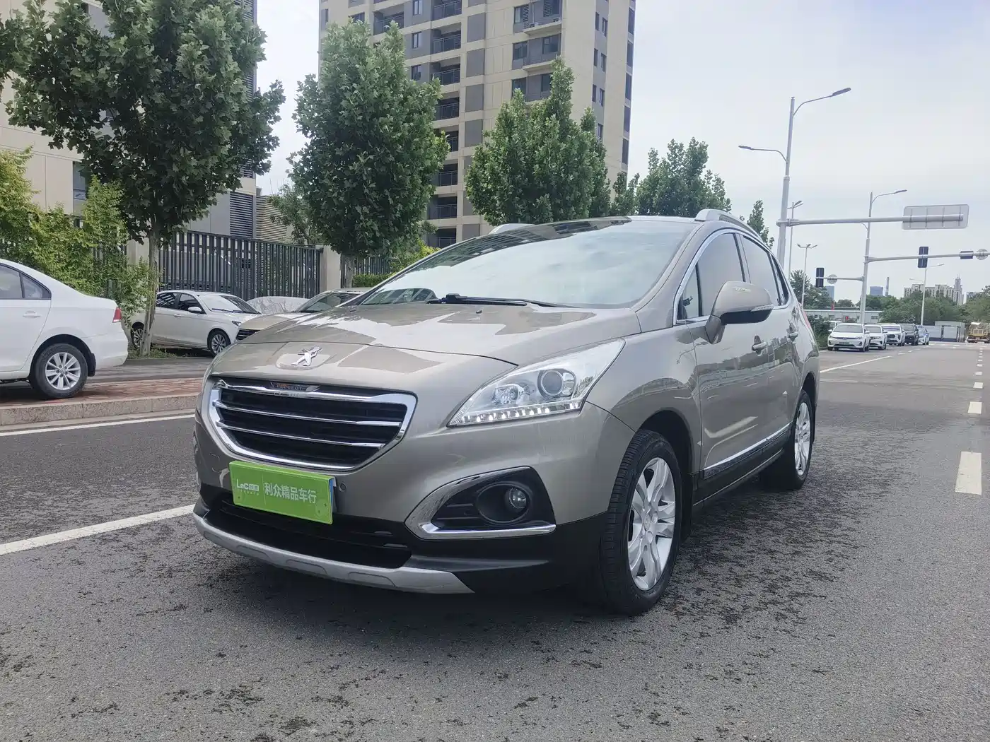 Peugeot 3008 2013 1.6THP Roland Garros Edition