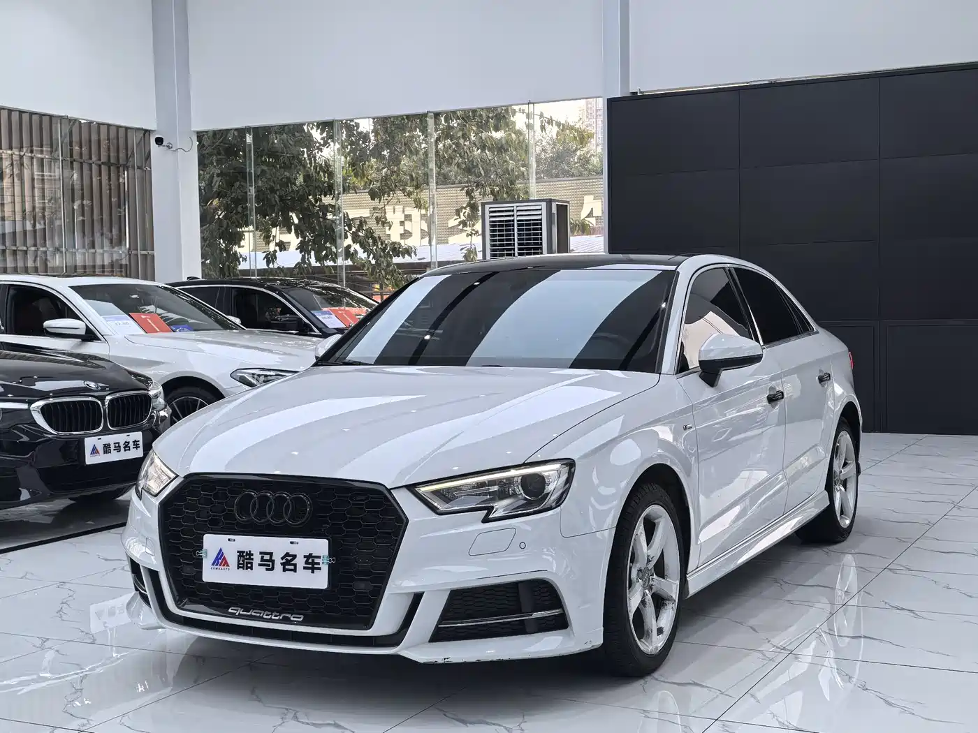 Audi A3 2018 30th Anniversary Limousine 35 TFSI Fashion