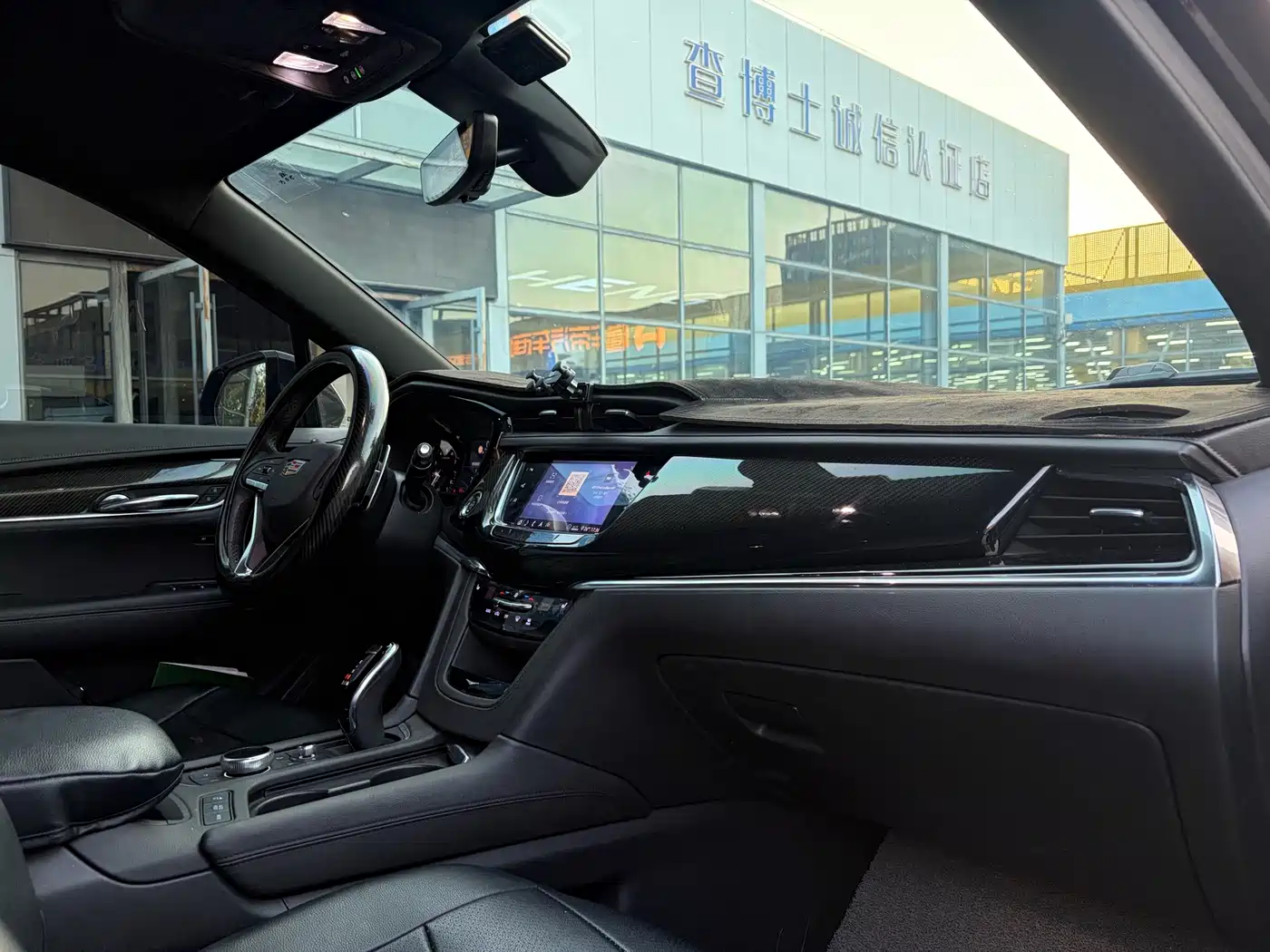 Cadillac XT6 2020 2020 28T 6-Seater Luxury Model