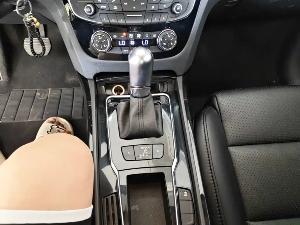 Peugeot 508 2016 2015 1.6THP Auto Comfort Edition