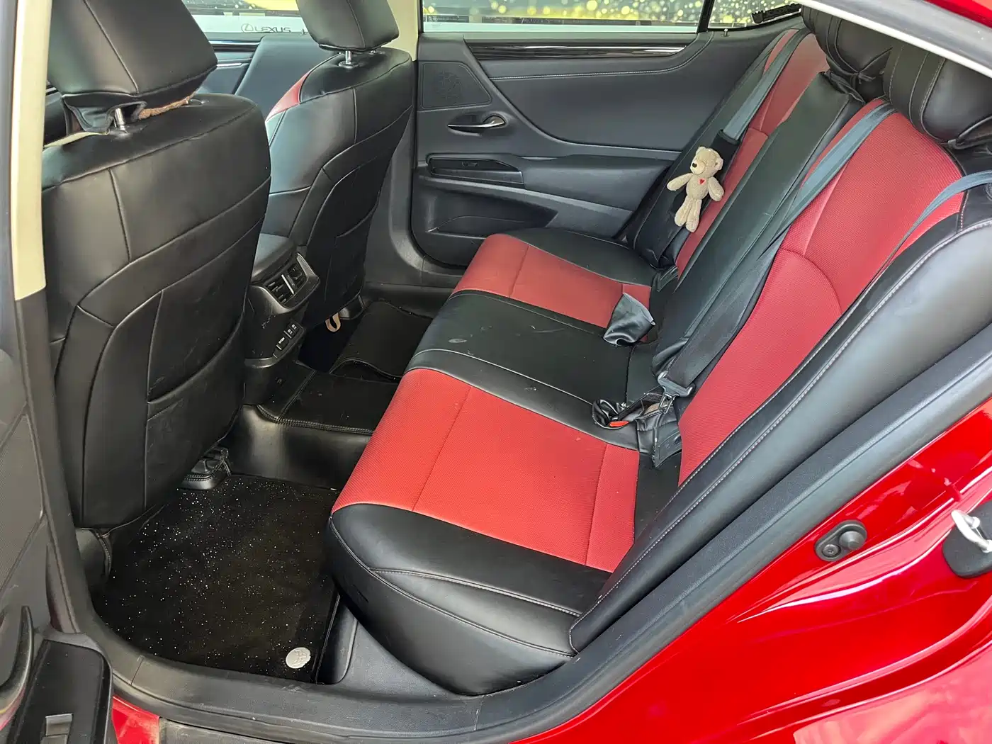 Lexus ES 2020 200 Luxury фото 9