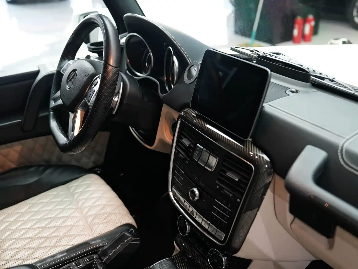 Mercedes-Benz G-Class AMG 2016 Model AMG G 63 Edition 463 фото 32