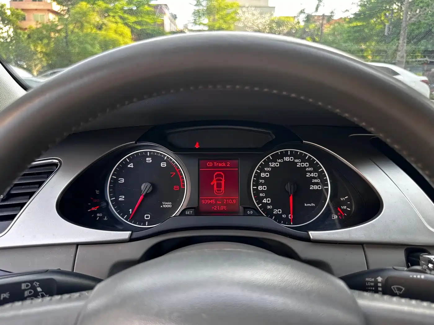Audi A4L 2012 1.8 TFSI Manual Comfort фото 25