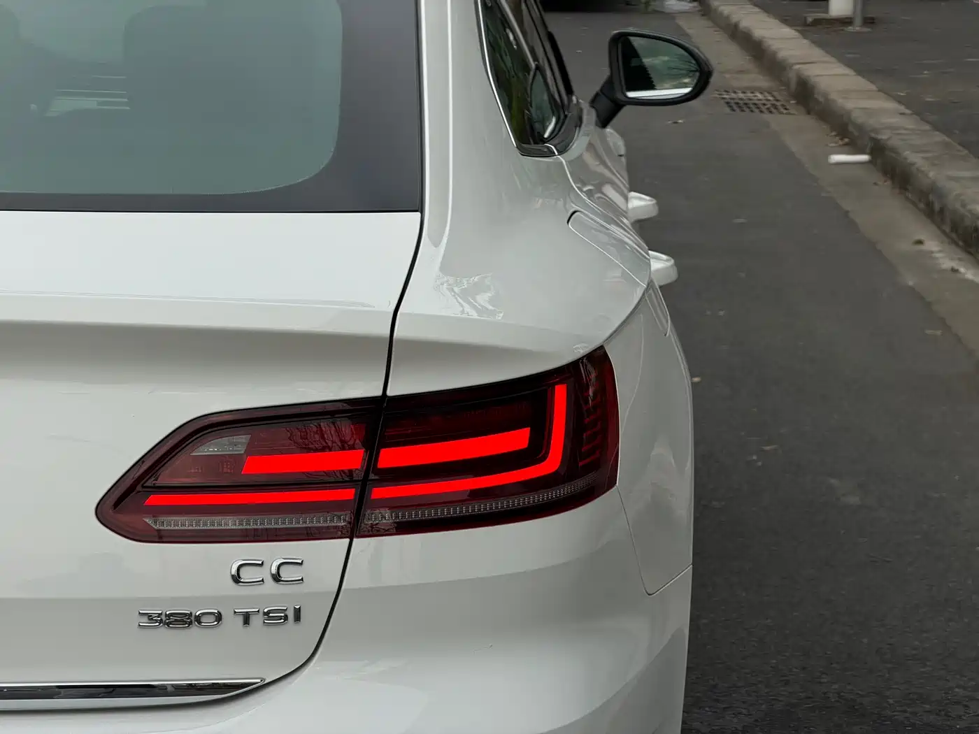 Volkswagen FAW-Volkswagen CC 2020 330TSI Elegance Version China VI фото 8