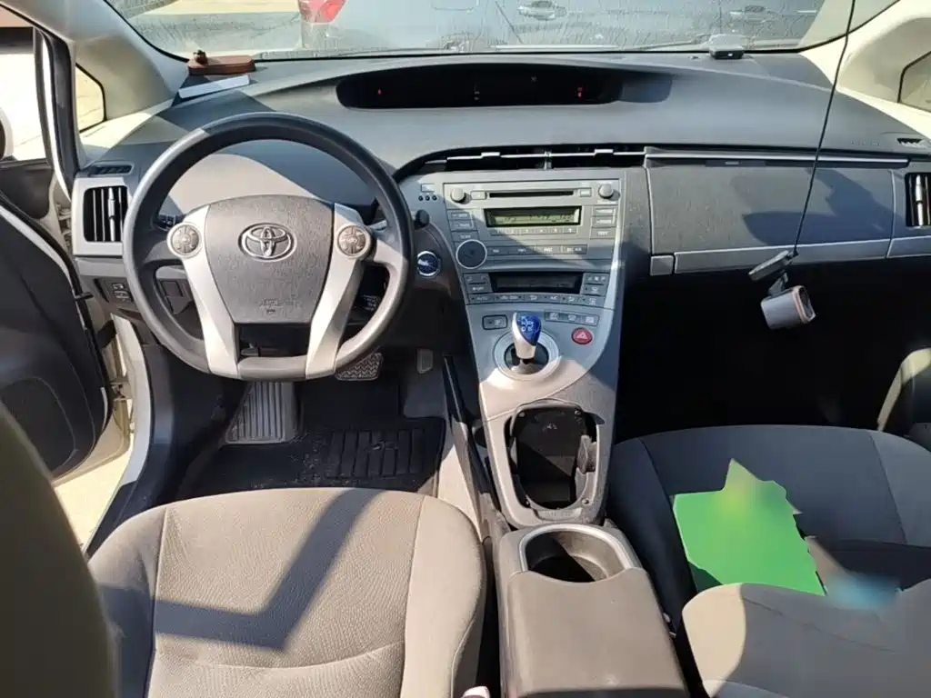 Toyota Prius 2014 2012 1.8L Standard Edition
