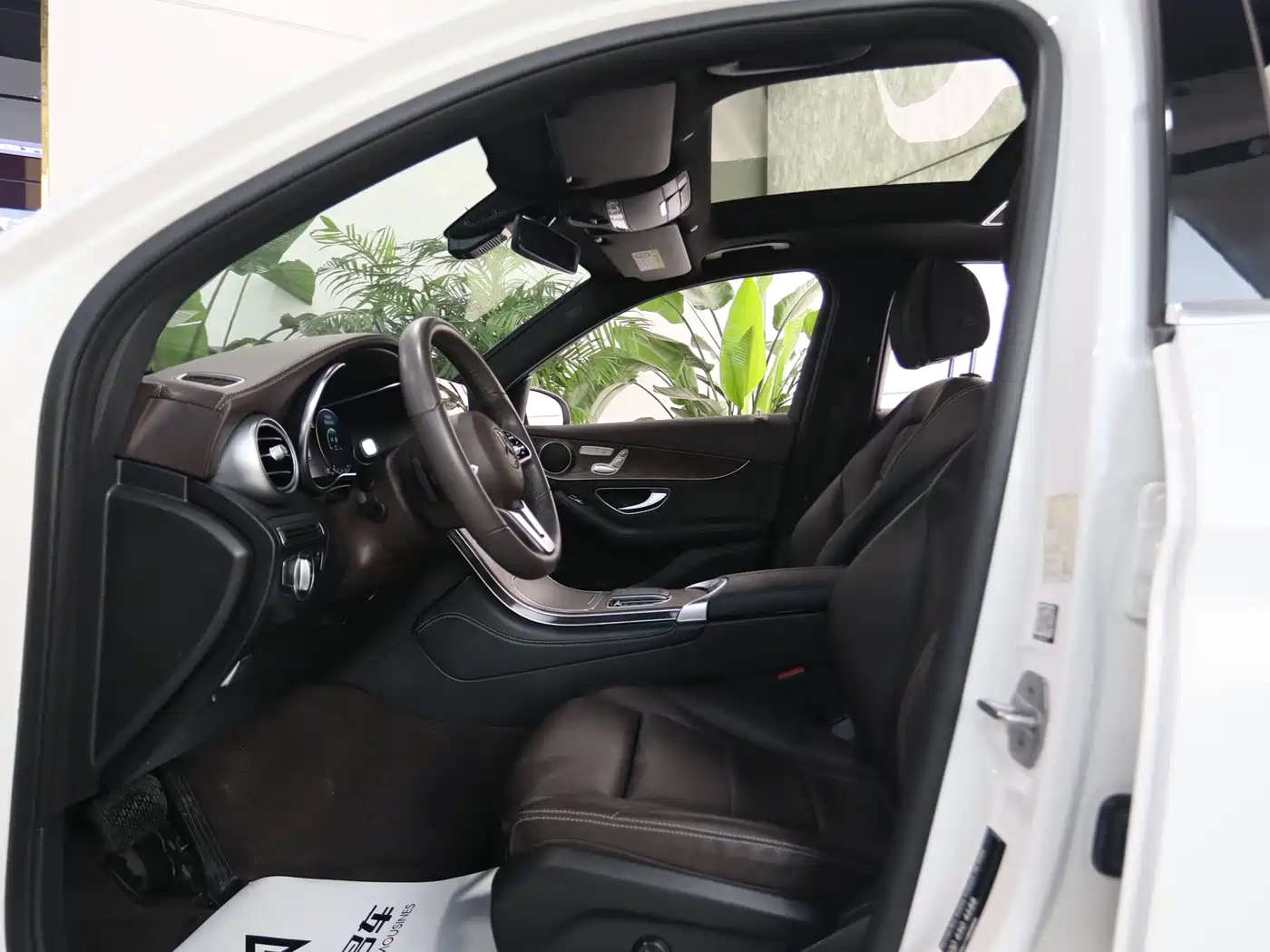 Mercedes-Benz GLC 2021 GLC 260 L 4MATIC Luxury фото 6