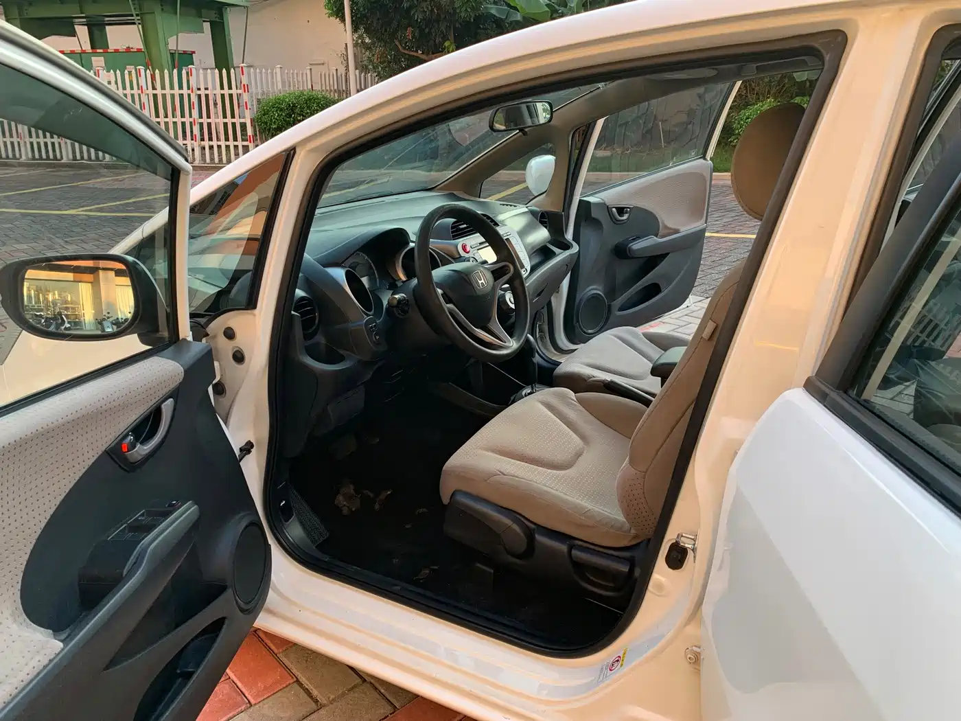 Honda Fit 2010 2008 Model 1.5L Automatic Luxury Edition