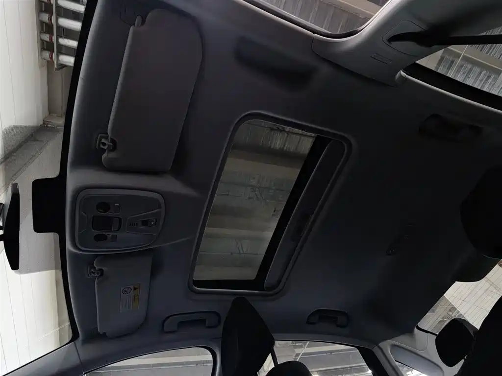 Peugeot 308 2016 230THP Automatic Luxury фото 14