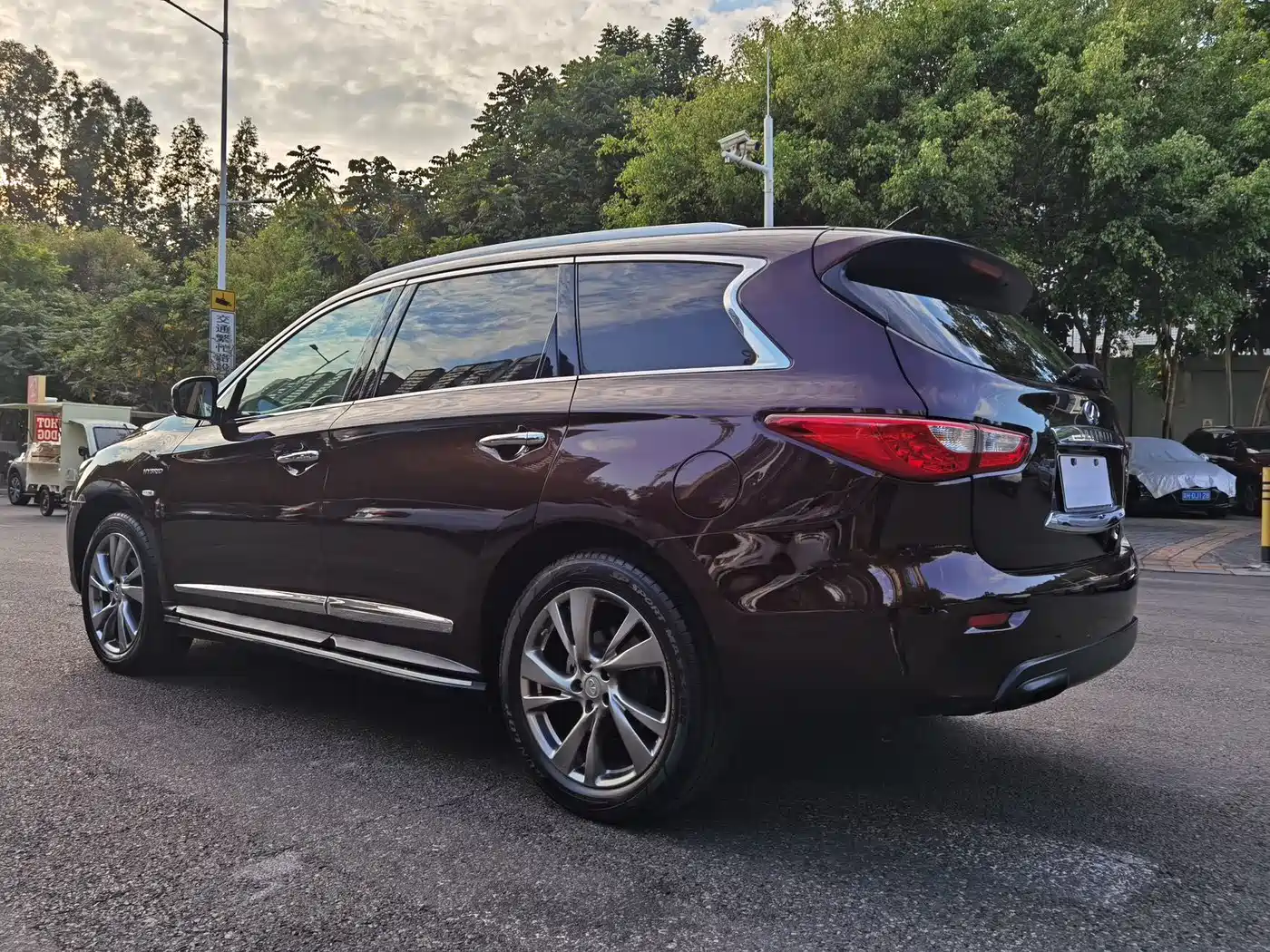 Infiniti QX60 (Import) 2016 2014 Model 2.5 S/C Hybrid 2WD Excellence Edition