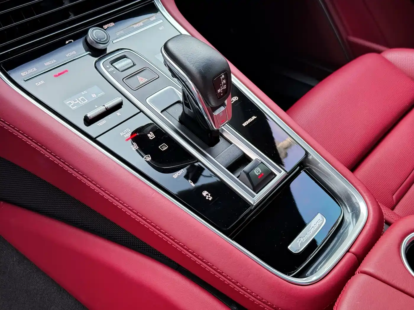 Porsche Panamera 2017 Panamera 3.0T фото 12