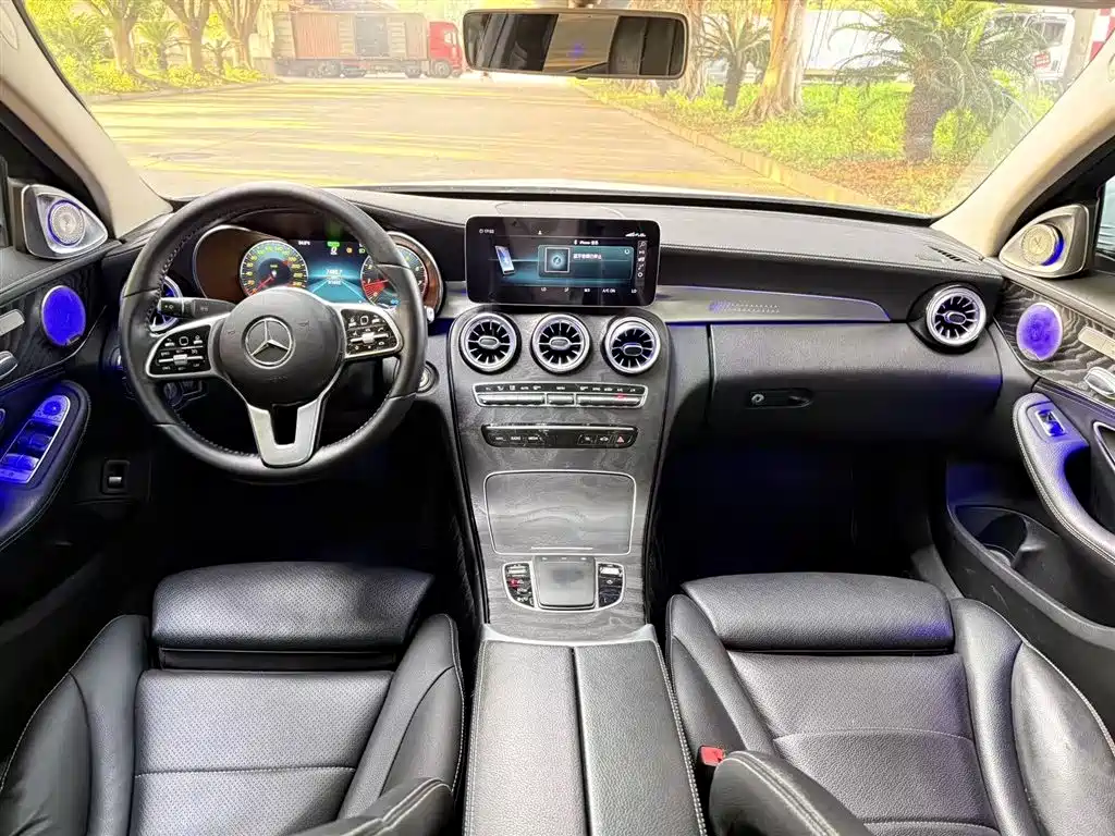 Mercedes-Benz C-Class 2019 C 260 L Sport фото 5