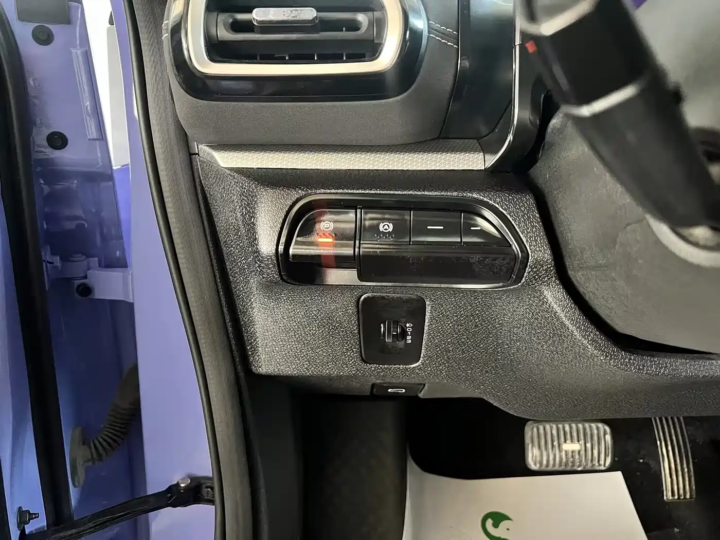 Baojun KiWi EV 2023 2022 Designer Lite NMC
