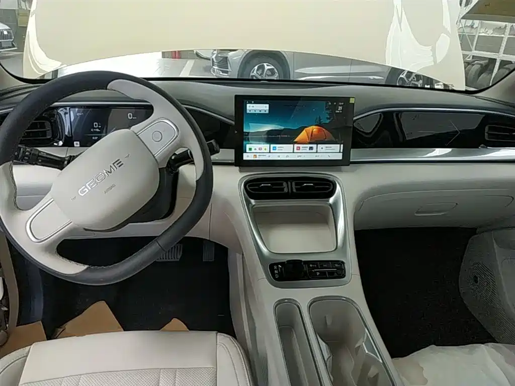 Geely Galaxy Starry Wish 2026 Edition 310km Youth Version фото 10