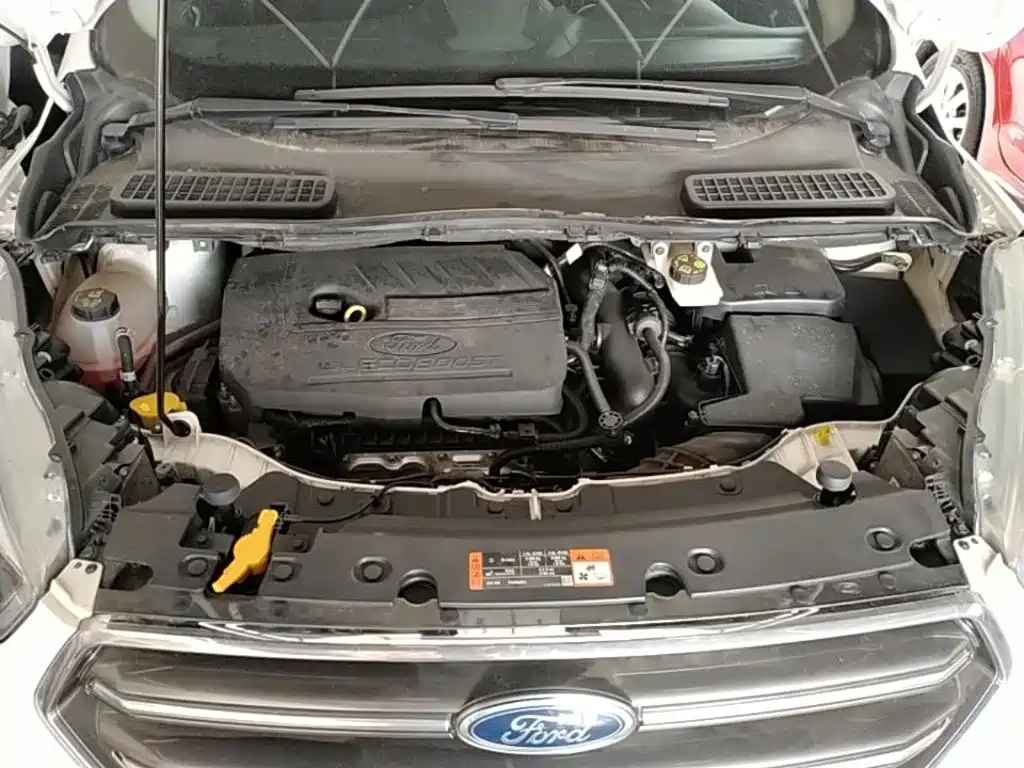 Фото 20 - Ford Kuga