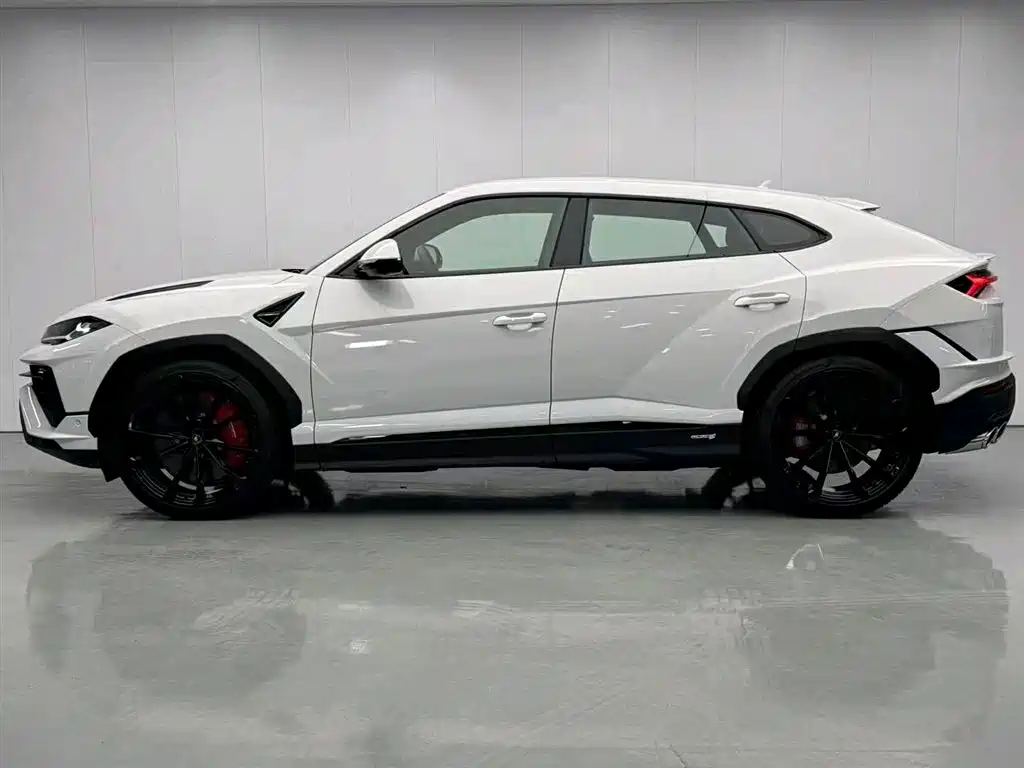 Lamborghini Urus 2024 2023 4.0T V8 S