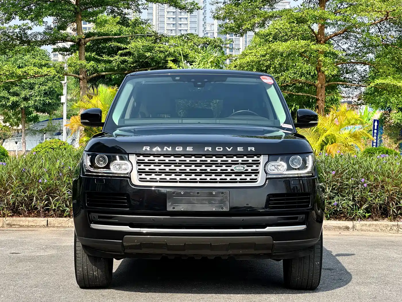 Land Rover Range Rover 2017 3.0 SC V6 Vogue LWB (Long Wheelbase) фото 2