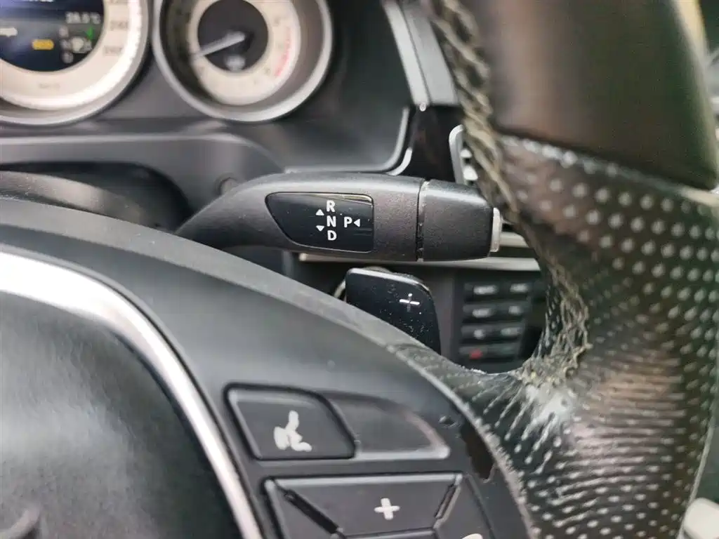 Mercedes-Benz E-Class 2015 E 260 L Sport фото 7