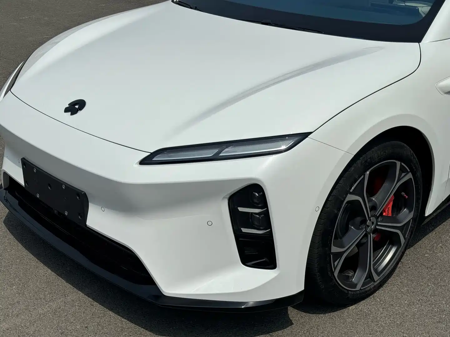 Фото 3 - NIO ET5T