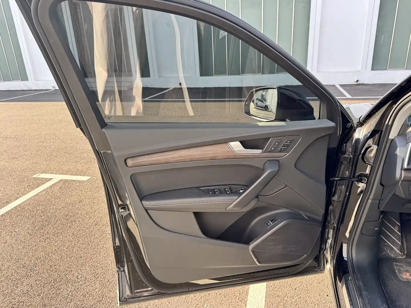 Audi Q5L 2023 40T Luxury Elegance фото 5