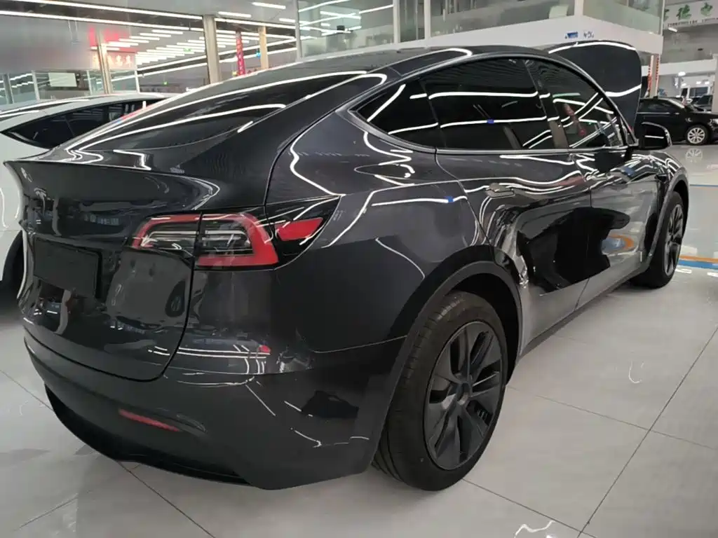 Фото 7 - Tesla Model Y