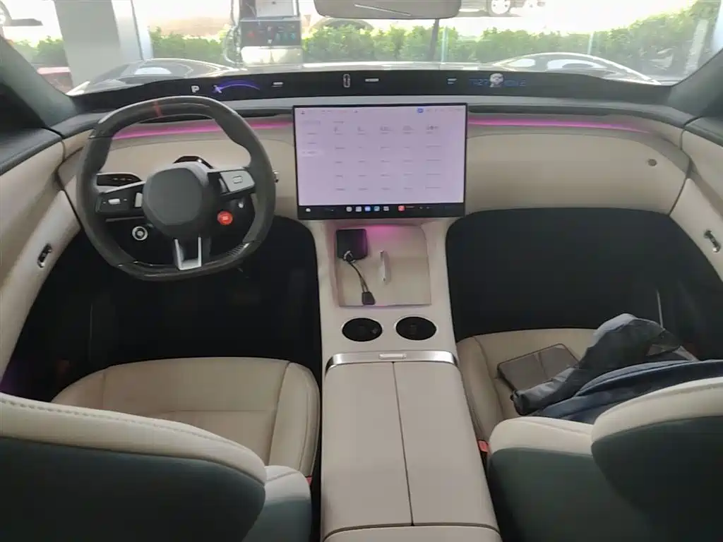 Xiaomi Auto Xiaomi YU7 2025 Ultra Long Range High Performance AWD Max Edition фото 10