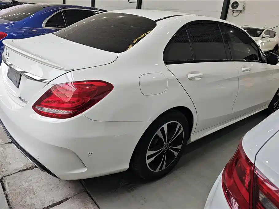 Mercedes-Benz C-Class 2018 C 200 Sport Edition фото 3