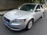 Фото 1 - Volvo S40