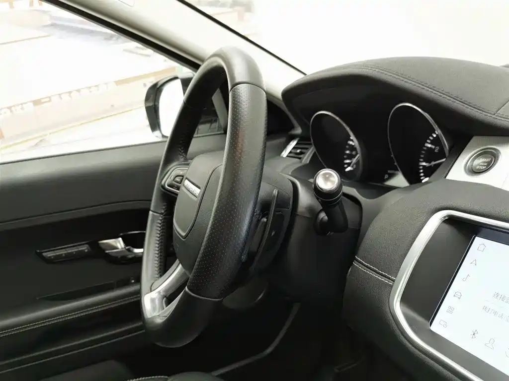 Land Rover Range Rover Evoque (Import) 2013 2.0T 5-door Dynamic Edition фото 22