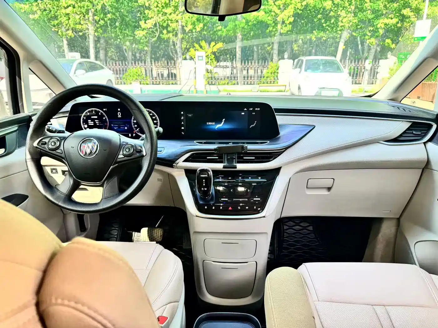 BUICK GL8
