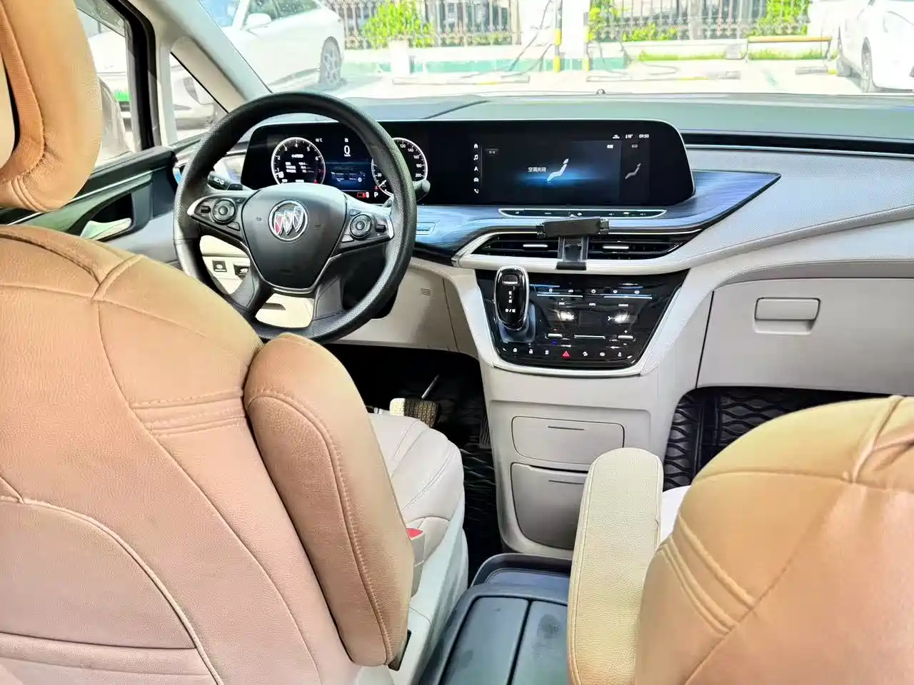 BUICK GL8