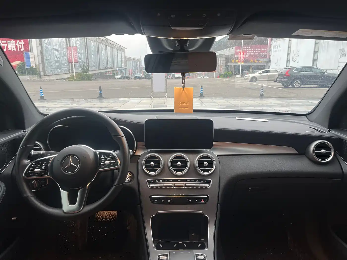 Mercedes-Benz GLC Coupe 2023 2023 Model GLC 300 4MATIC Coupe SUV