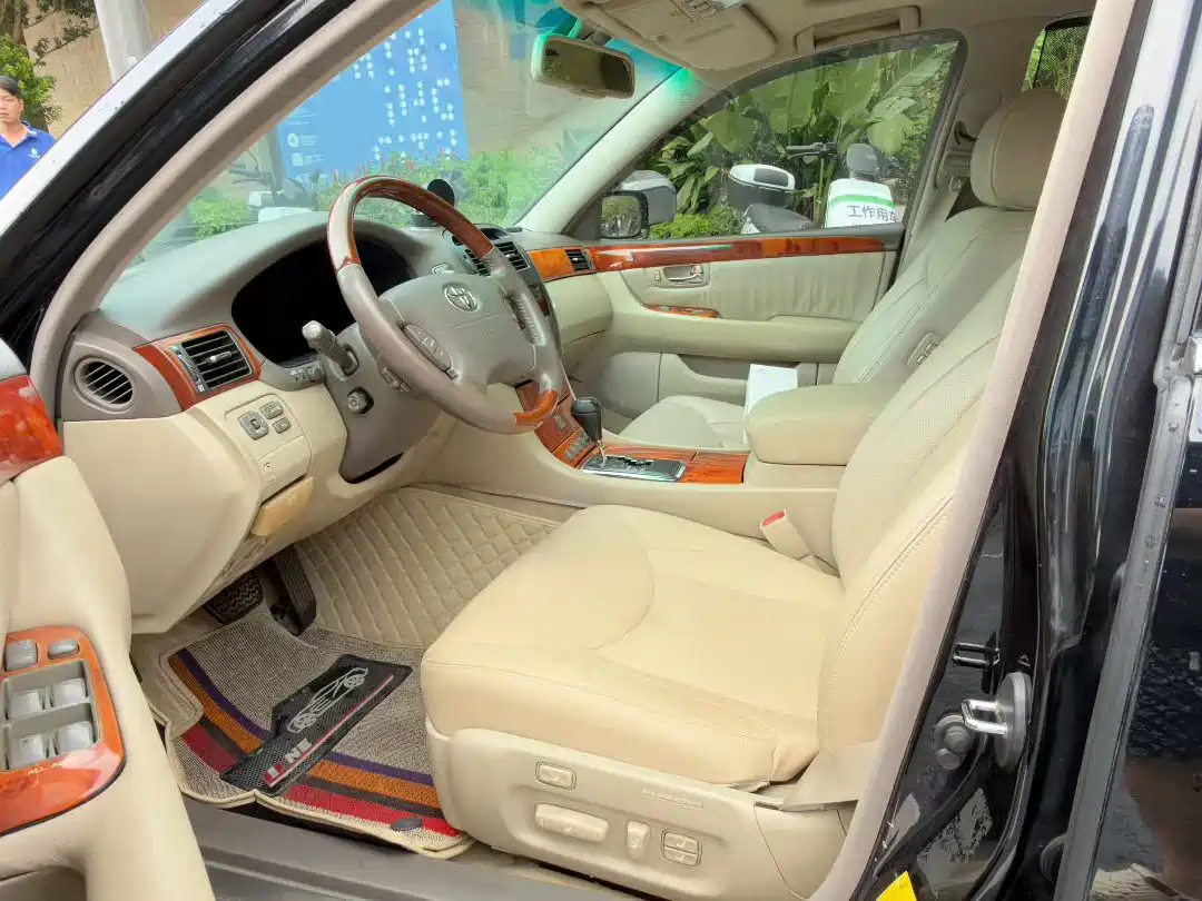 Lexus LS 2003