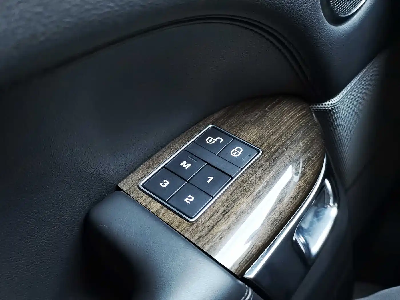 Фото 28 - Land Rover Range Rover Sport PHEV