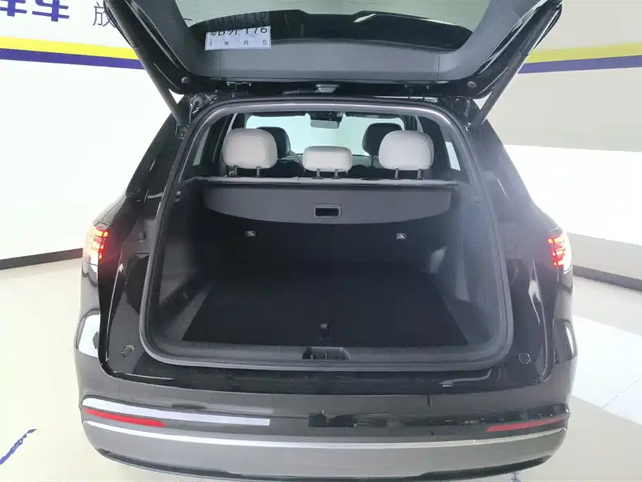 Geely Galaxy Galaxy Starship 7 EM-i 2025 Model 120km Explorer+ Edition фото 4