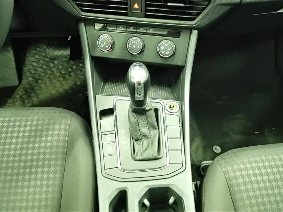 Volkswagen Bora 2021 1.5L Automatic Fashion Smart Edition фото 16