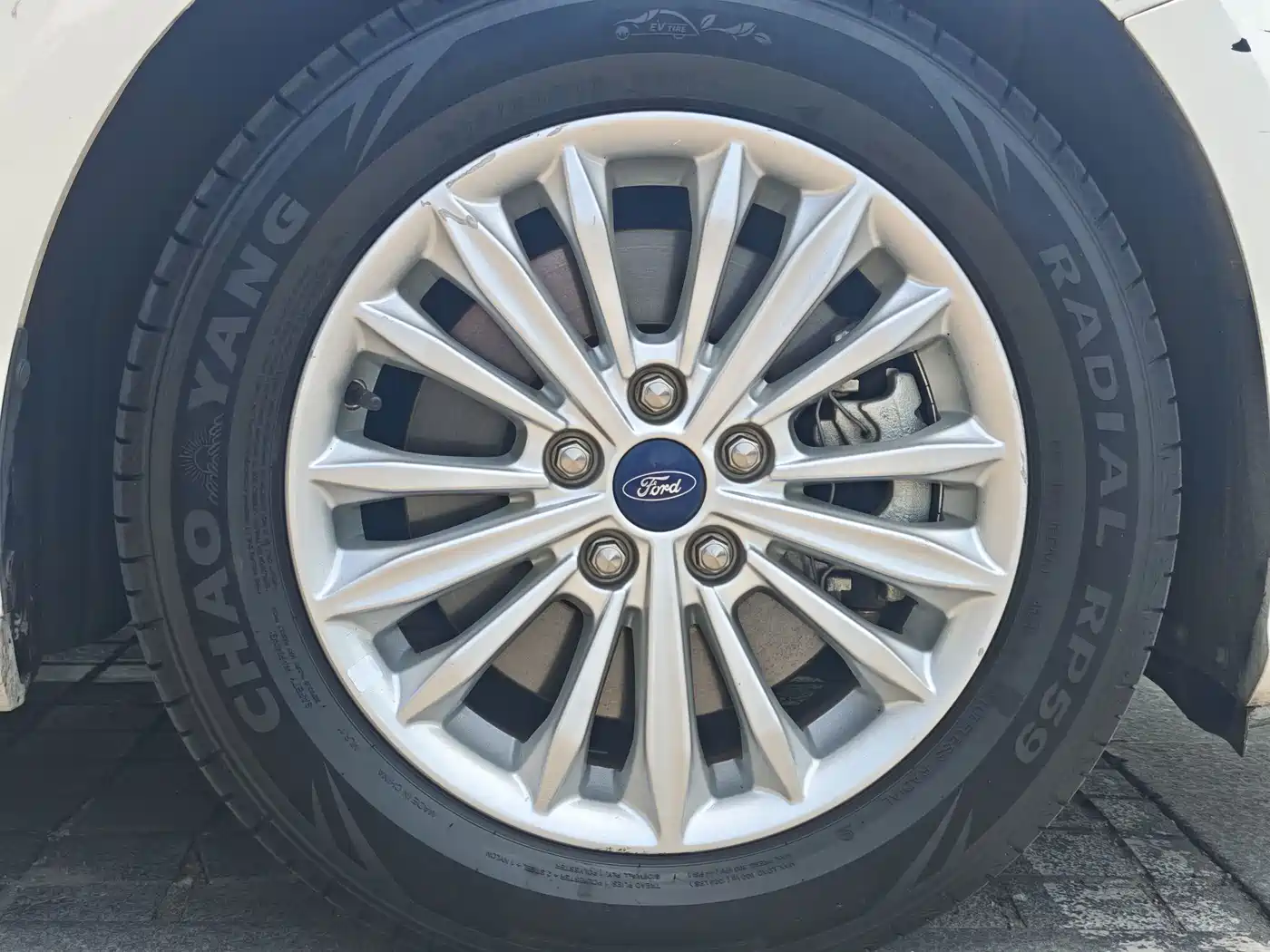 Ford Focus 2020 2020 Sedan EcoBoost 180 Automatic Sharp Trend Type