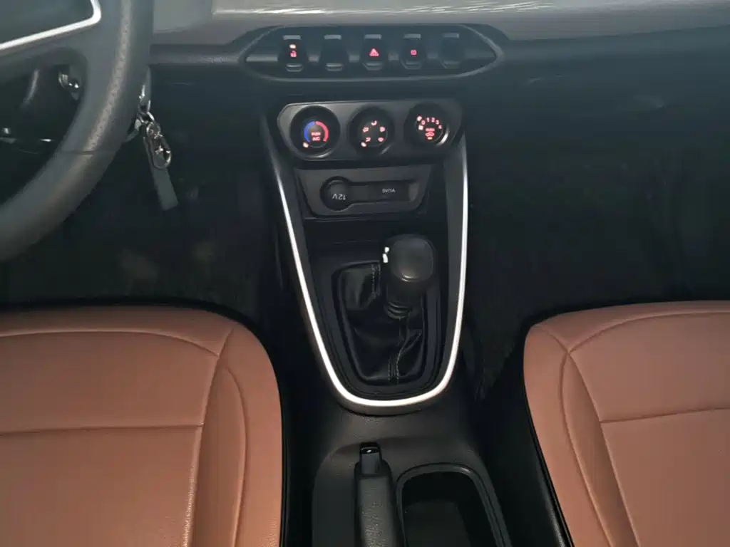 Baojun 510 2021 2021 1.5L Manual Dynamic Edition