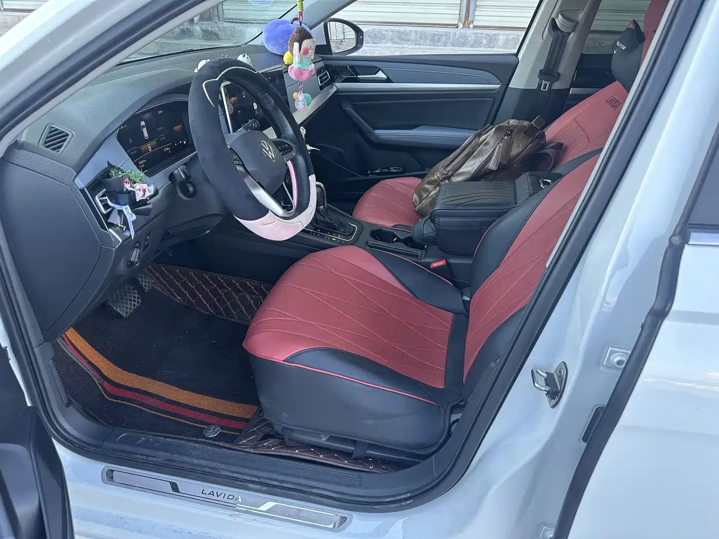 Volkswagen Lavida 2023 280TSI DSG Comfort Edition фото 3