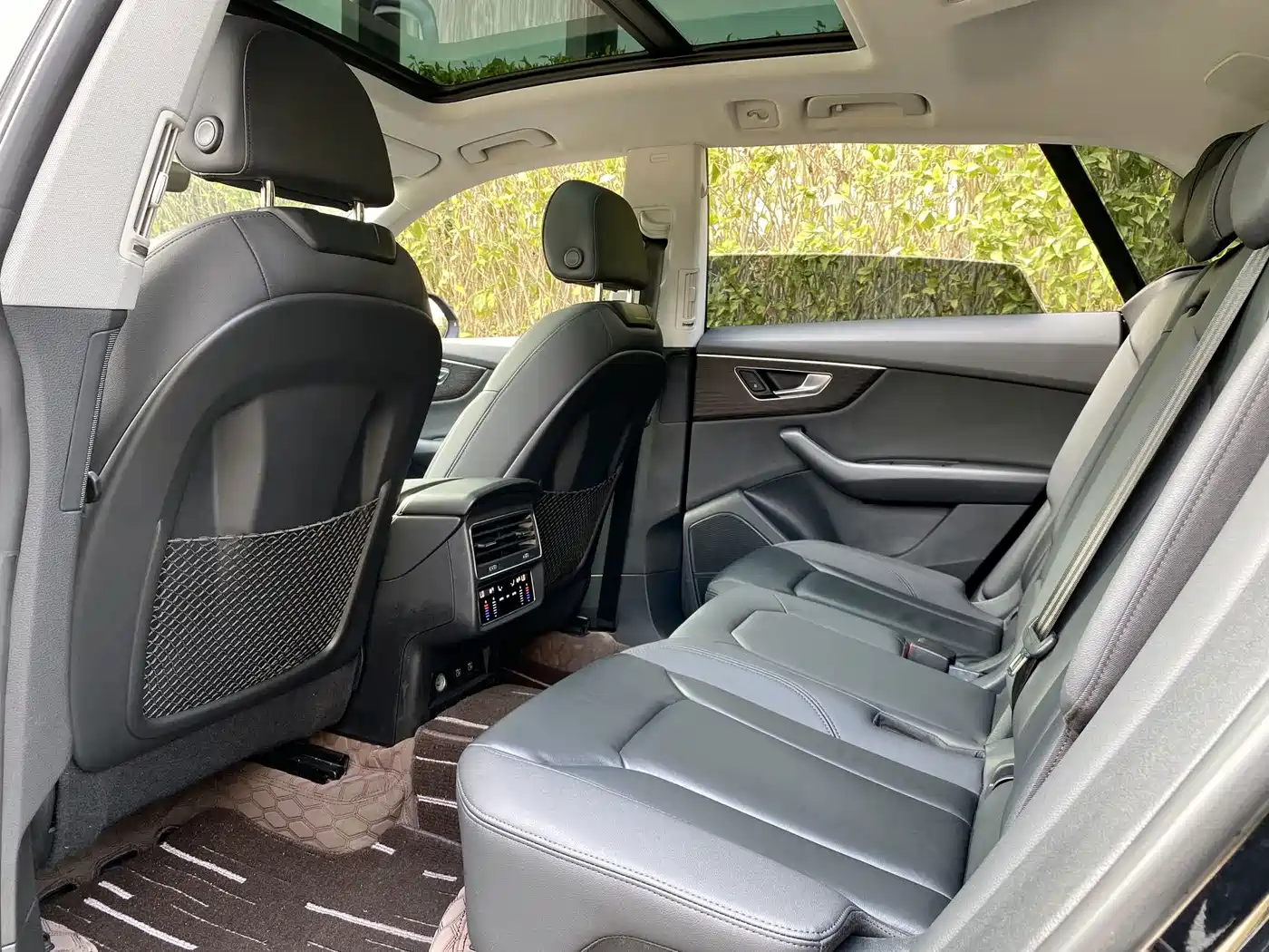 Audi Q8 2021 Model 55 TFSI Luxury Dynamic фото 10