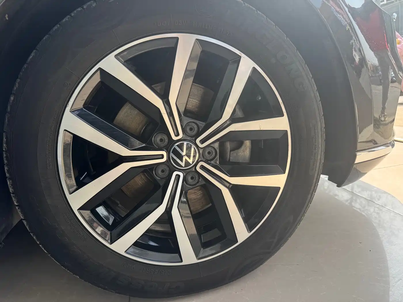 Volkswagen Magotan 2020 330TSI DSG Luxury фото 5