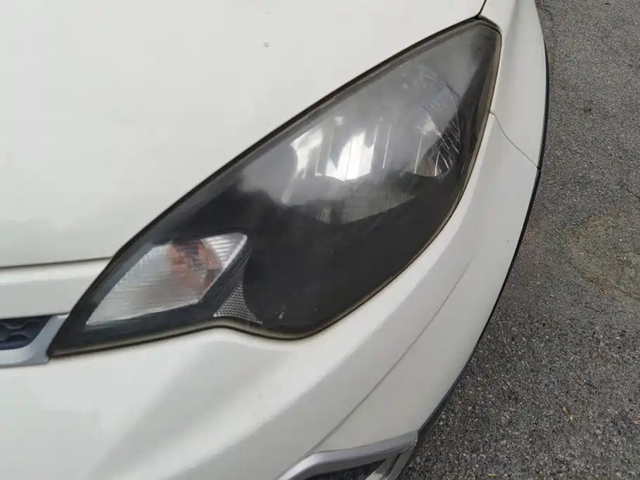 MG 3SW 2016 2015 1.5L AMT Elite
