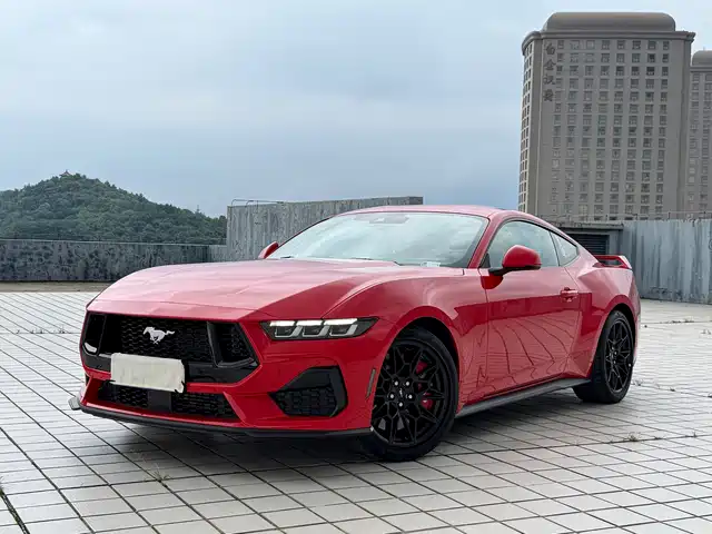 Ford Mustang 2024 2.3T EcoBoost Coupe Performance Edition — фото 1