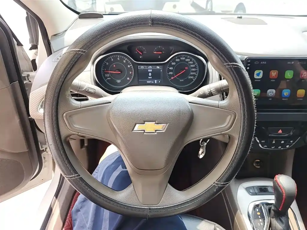 Chevrolet Cruze 2016 1.5L Automatic Fashion Sunroof Edition фото 11