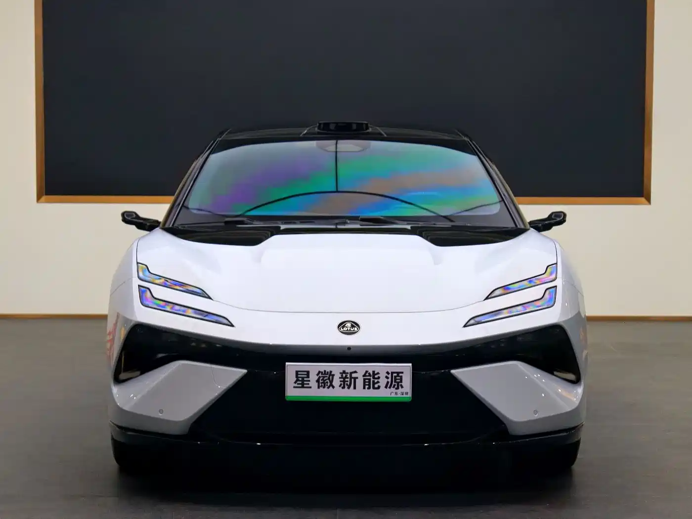 Lotus Emeya 2025 2025 900 Performance