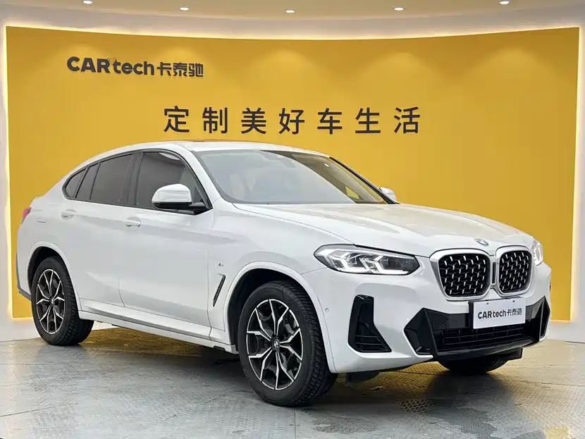 2025 BMW X4