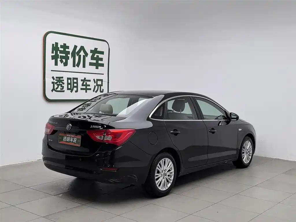 Buick Excelle 2015 15N Manual Elite фото 2