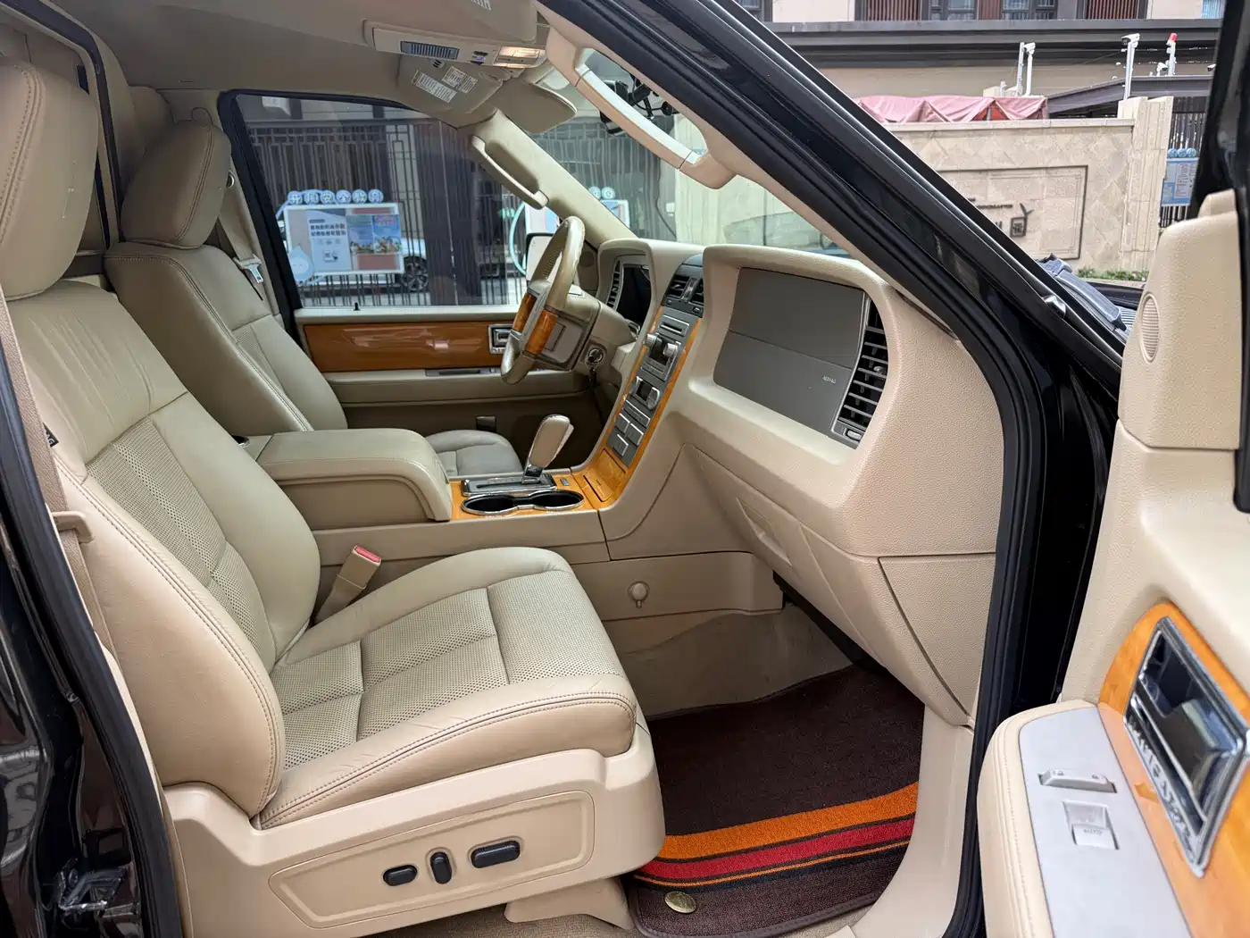 Lincoln Navigator 2010 2010 5.4L AWD